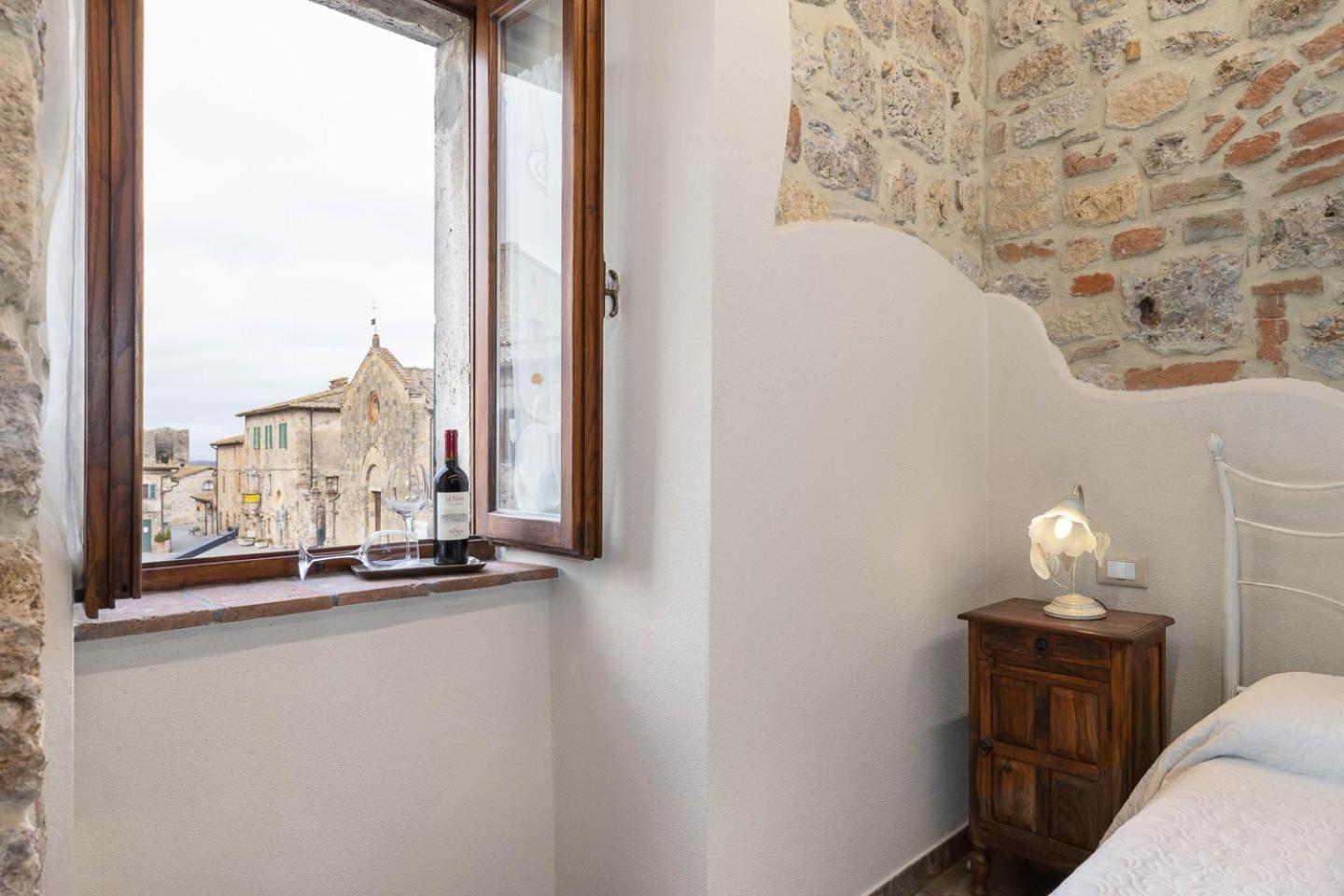 Sognare Nel Castello Hotel Monteriggioni Buitenkant foto
